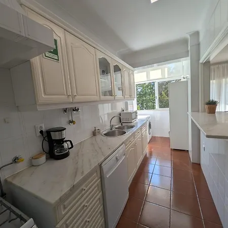 Sunny & Bright 1br In